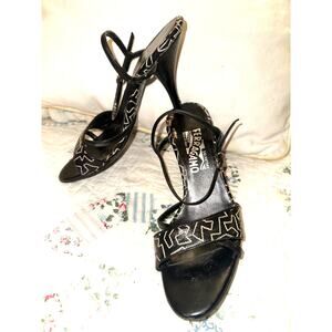 FERRAGAMO STITCHED BLACK LEATHER SANDALS 4" HEEL